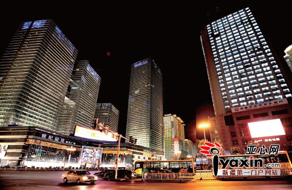 乌鲁木齐夜景亮化融入新疆元素